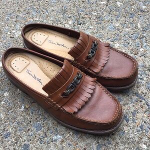 Like New Thom McAn Chestnut Leather Slip-On Loafers